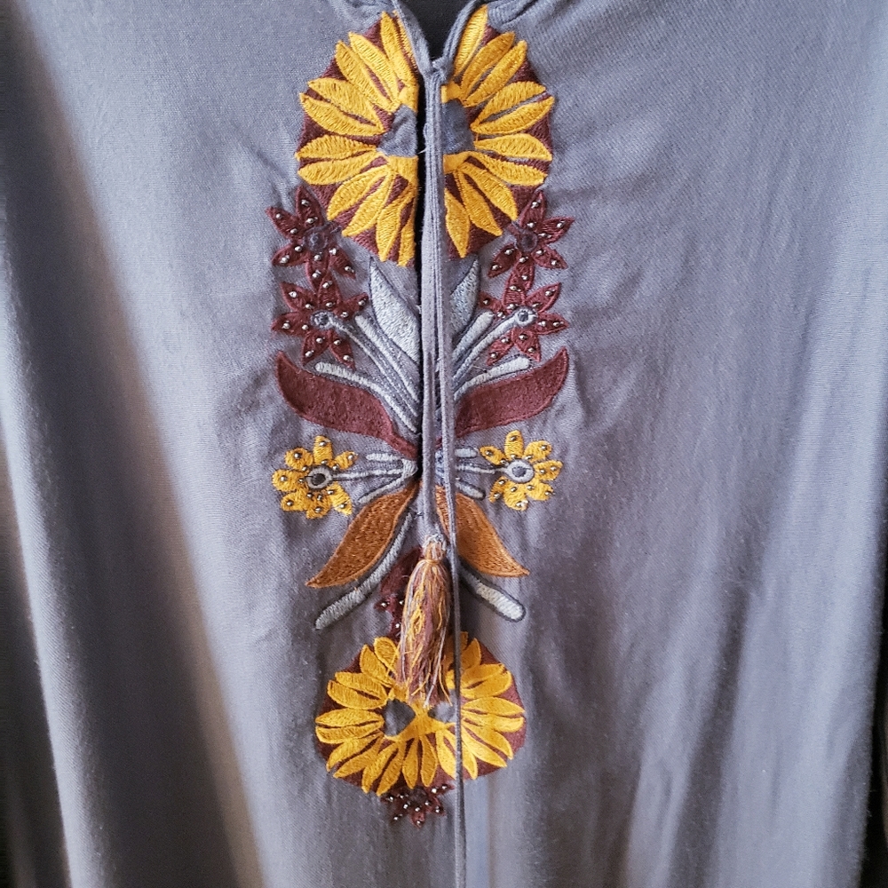 Antik Batik Embroidered Beaded Midi Dress - Picture 4 of 8